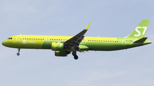 RA-73440:Airbus A321:S7 Airlines